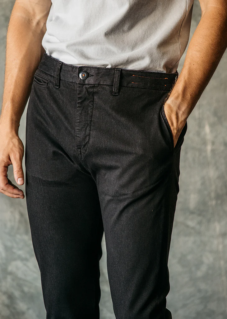 The Axe Slim Denit® Chino - Black - Image 4