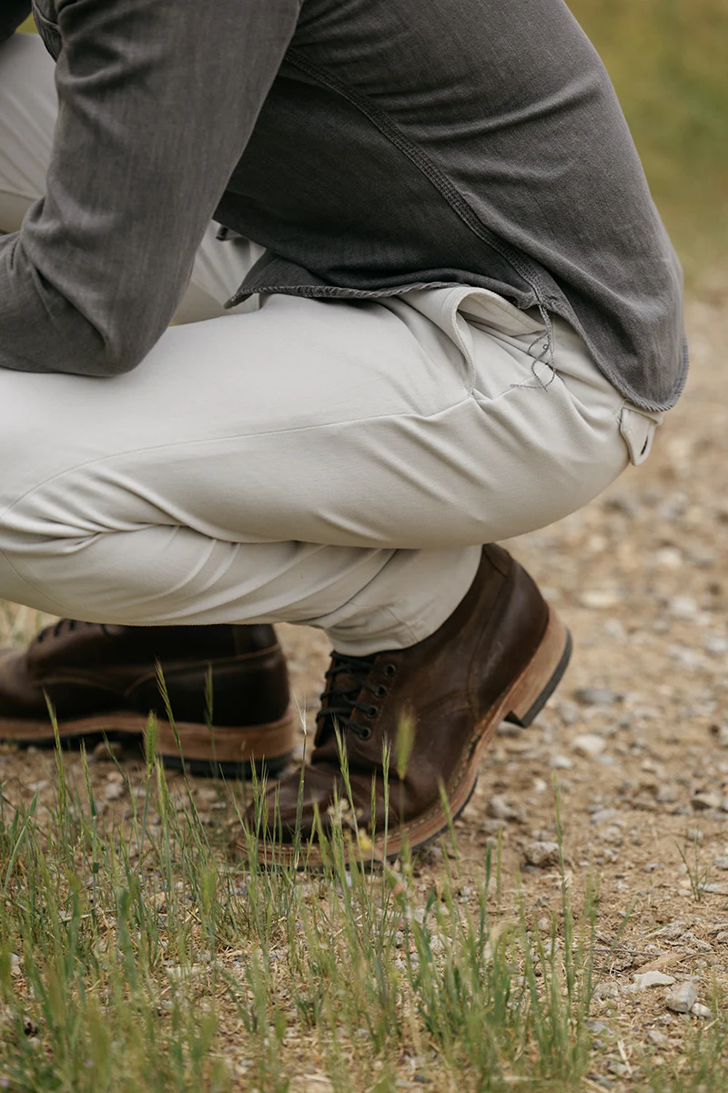 The Axe Slim Denit® Chino - Heather White - Image 5