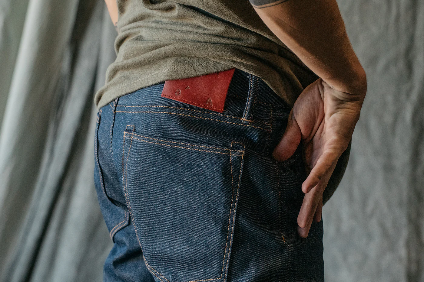 The Hammer Straight Natural Slub Indigo - Raw 12.5oz Selvedge - Image 3
