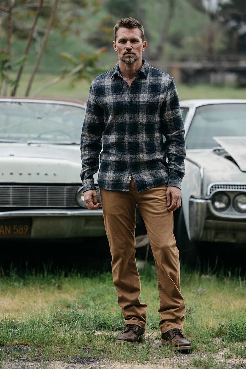 The Pipe Straight Denit® Chino - Khaki - Image 4