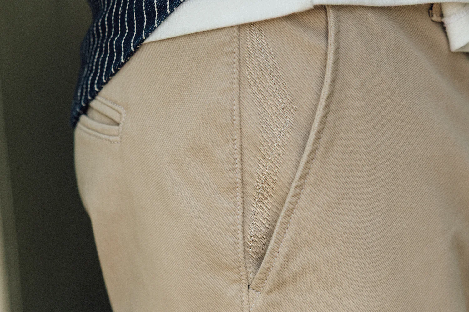 The Pipe Straight Denit® Chino - Sand Beige　 - Image 3