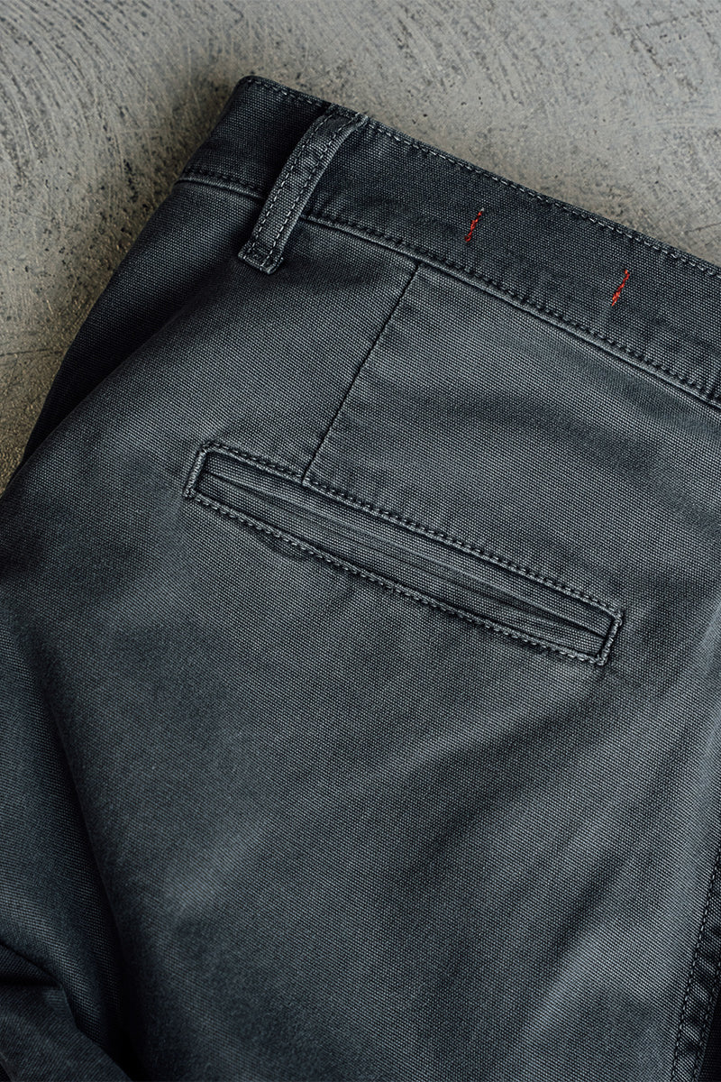 The Pipe Straight Oxford Chino - Charcoal - Image 6