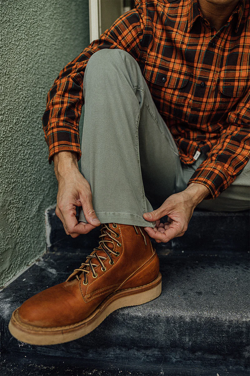 The Pipe Straight Oxford Chino - Sandstone - Image 4