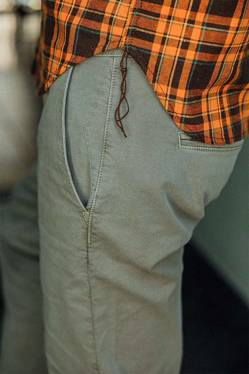 The Pipe Straight Oxford Chino - Sandstone - Image 7