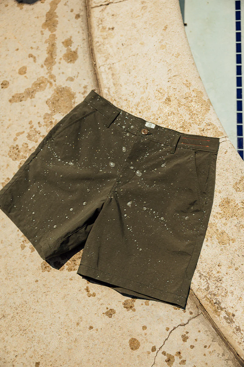 The Scoop 7 1/2" Water Repellent Shorts - Military Green - Image 2